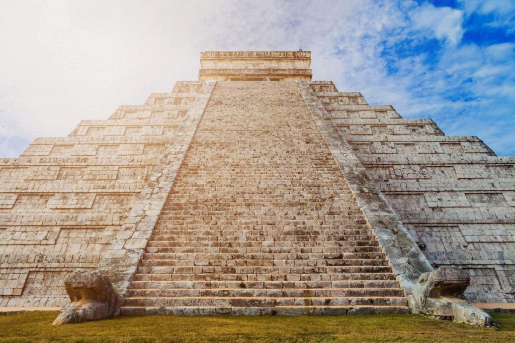 chichen itza equinox